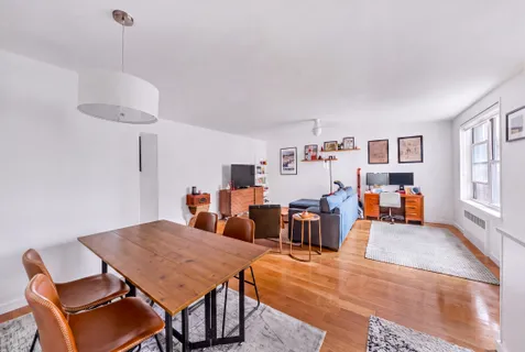 $750,000 | 302 East 88th Street, Unit 6G | Upper East Side