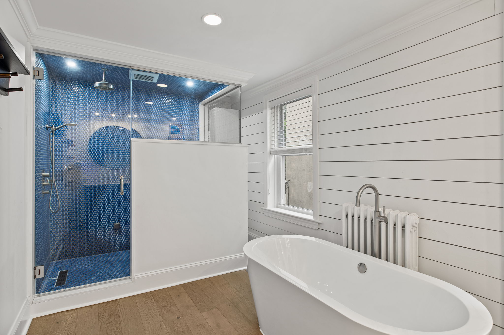 1012 North 5th Street Philadelphia, PA 19123 - Photo 3 of 4