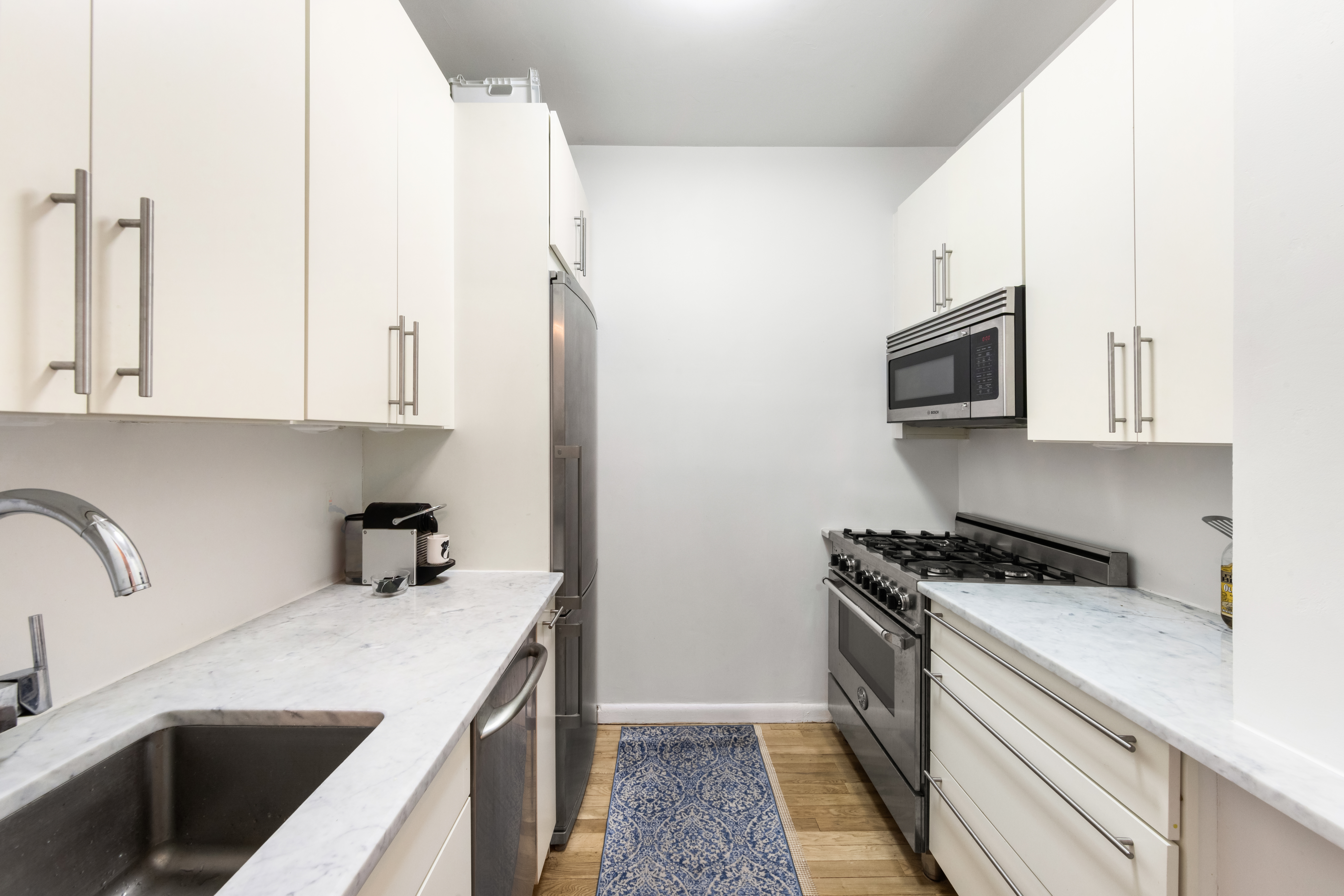 99 Bank Street, Unit 7I Manhattan, NY 10014 - Photo 5 of 8