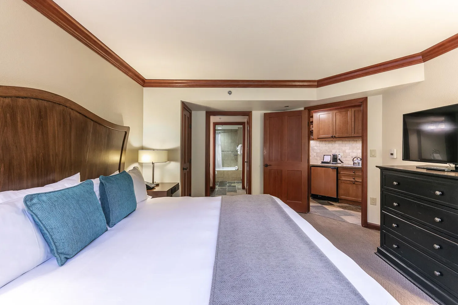 $775,000 | 400 Resort Road, Unit 445/447, Olympic Valley, CA 96146