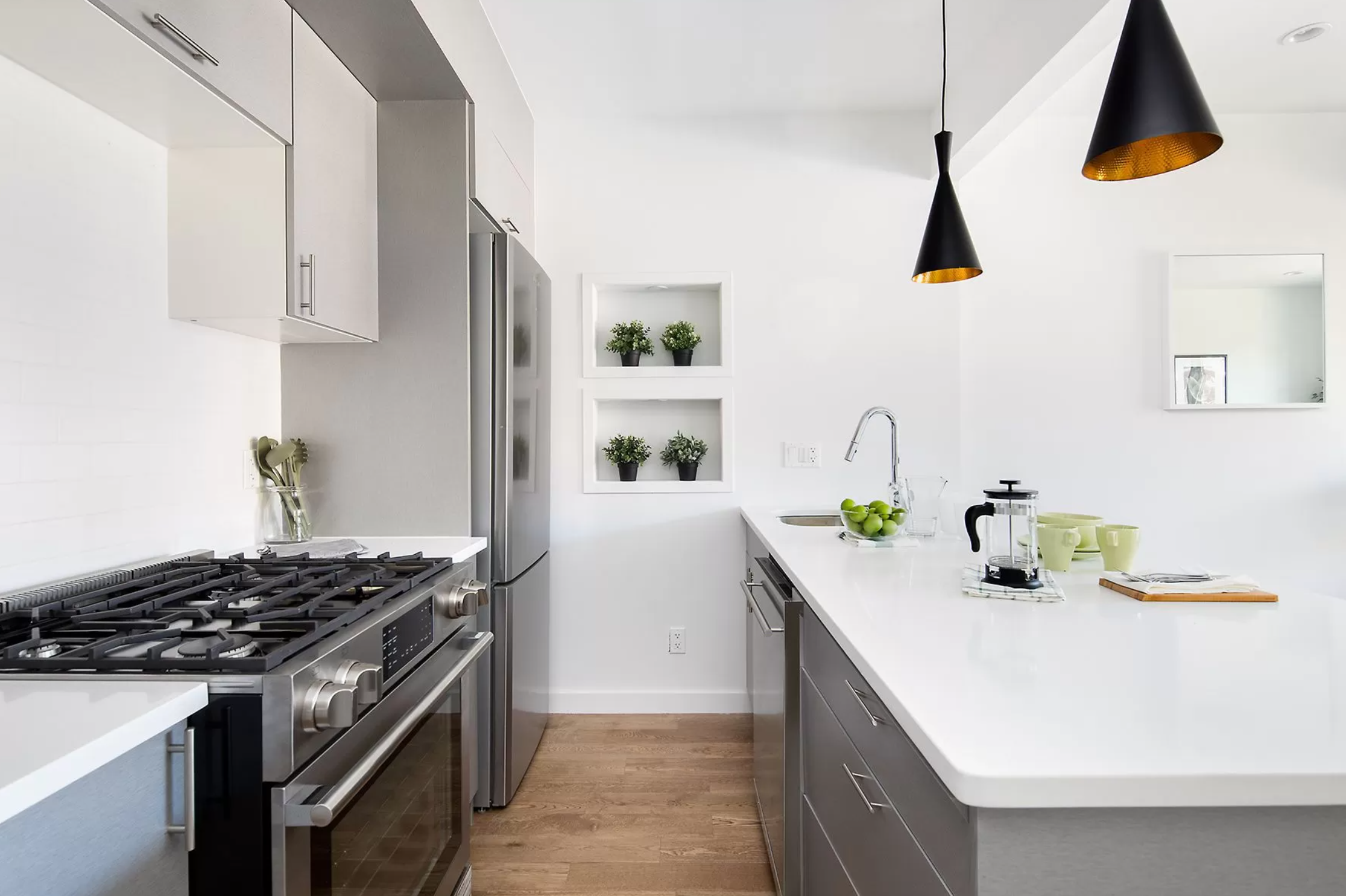 54 Monitor Street, Unit 2F Brooklyn, NY 11222 - Photo 2 of 6