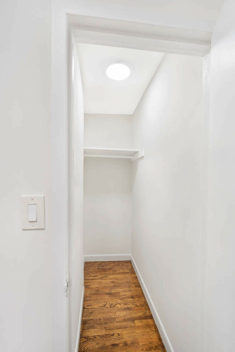 434 East 76th Street, Unit 17 Manhattan, NY 10021 - Photo 4 of 4