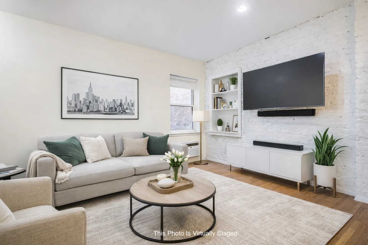 $485,000 | 207 East 21st Street, Unit 5C | Gramercy