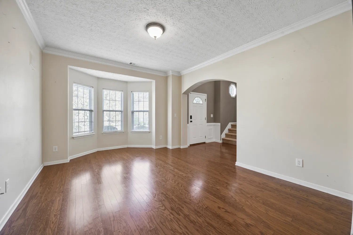 $325,000 | 3940 Medlock Pk Drive, Snellville, GA 30039