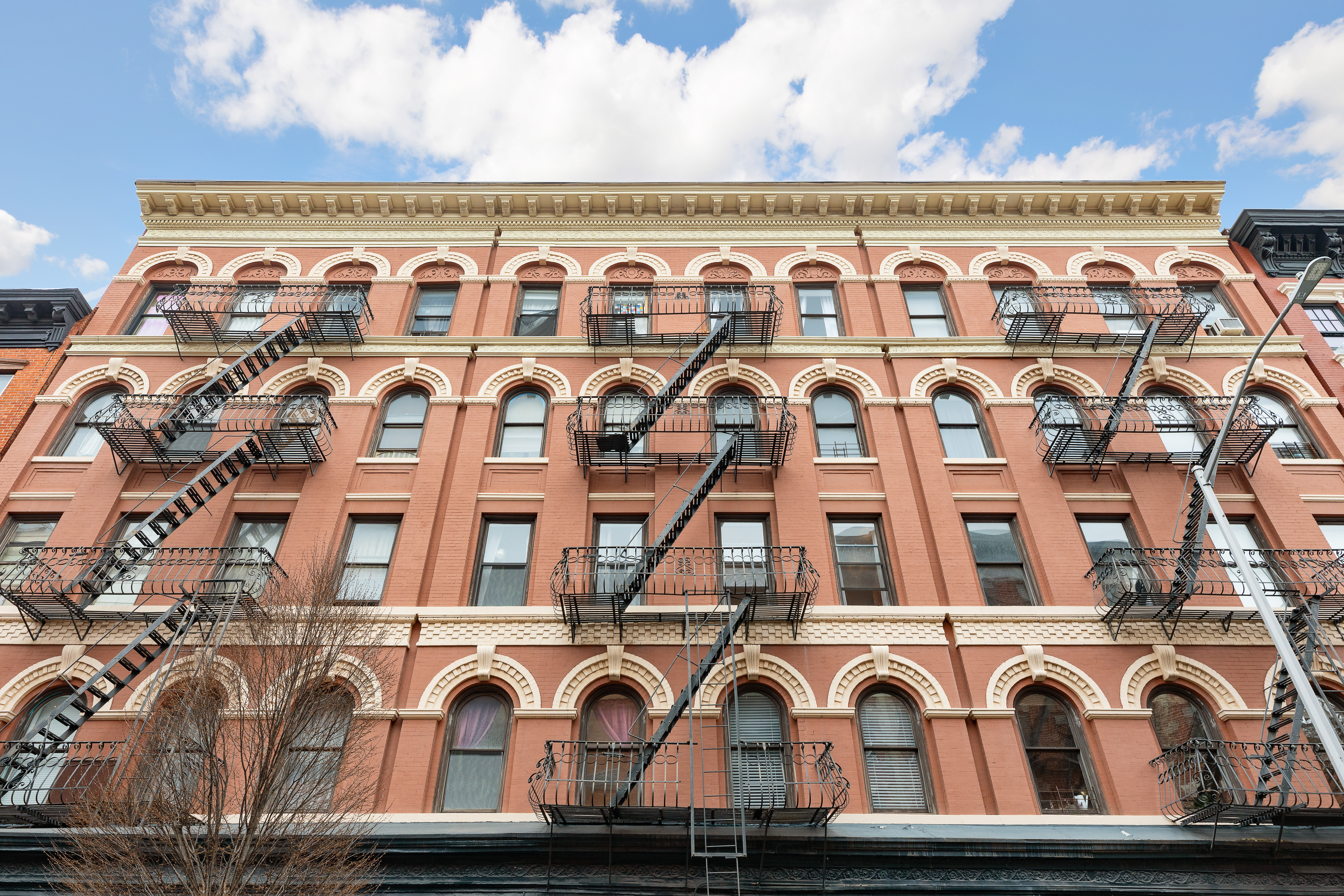 323 West 11th Street, Unit 3W Manhattan, NY 10014 - Photo 9 of 10