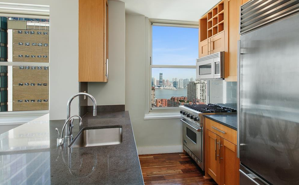 88 Greenwich Street, Unit 2701 Manhattan, NY 10006 - Photo 4 of 14