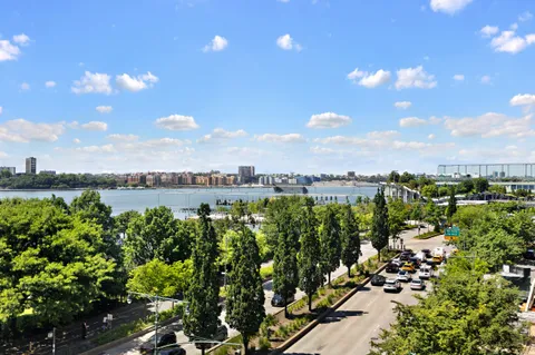 $10,495,000 | 400 West 12th Street, Unit 6C | West Village