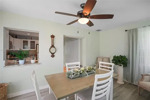 $250,000 | 142 Northwest 10th Court, Boynton Beach, FL 33426