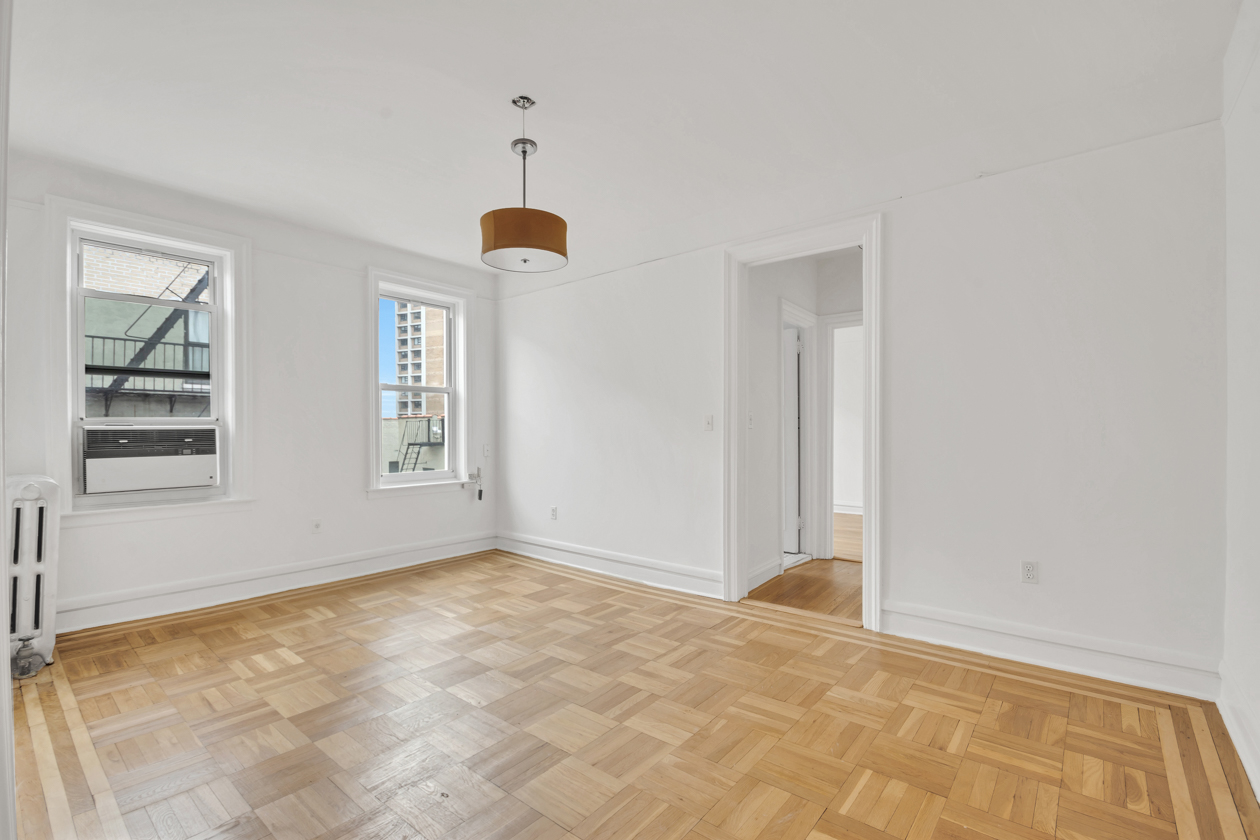 720 West 173rd Street, Unit 54 Manhattan, NY 10032 - Photo 2 of 9