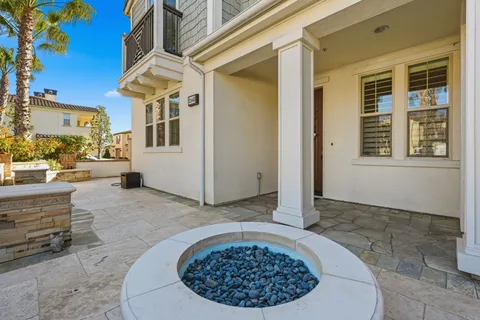 $1,379,000 | 21445 Hayley Lane, Huntington Beach, CA 92646