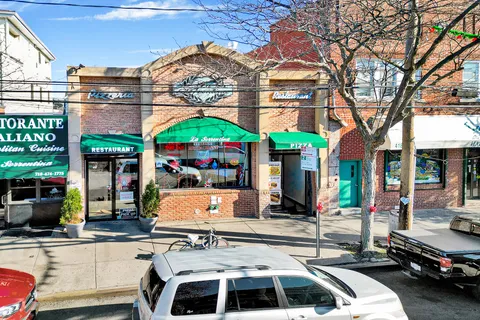 $2,000,000 | 142-15 Newport Avenue | Neponsit