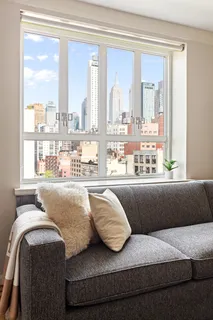 $545,000 | 200 West 20th Street, Unit 909 | Chelsea