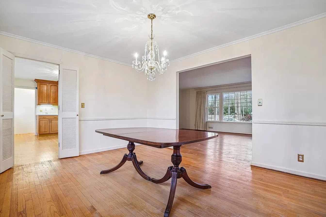 $800,000 | 119 Cambridge Drive, Berkeley Heights, NJ 07922