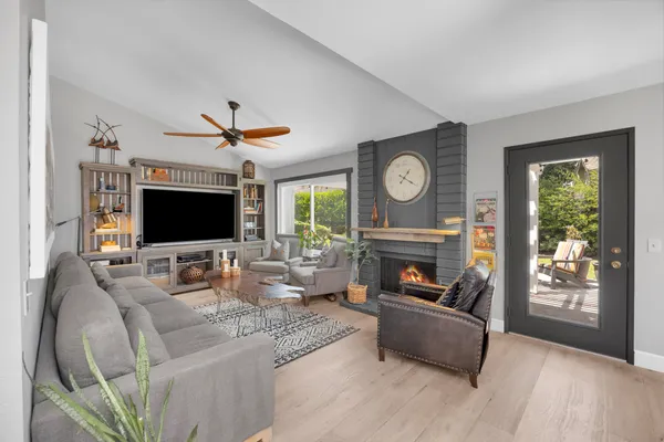 $889,900 | 23365 Villena, Mission Viejo, CA 92692