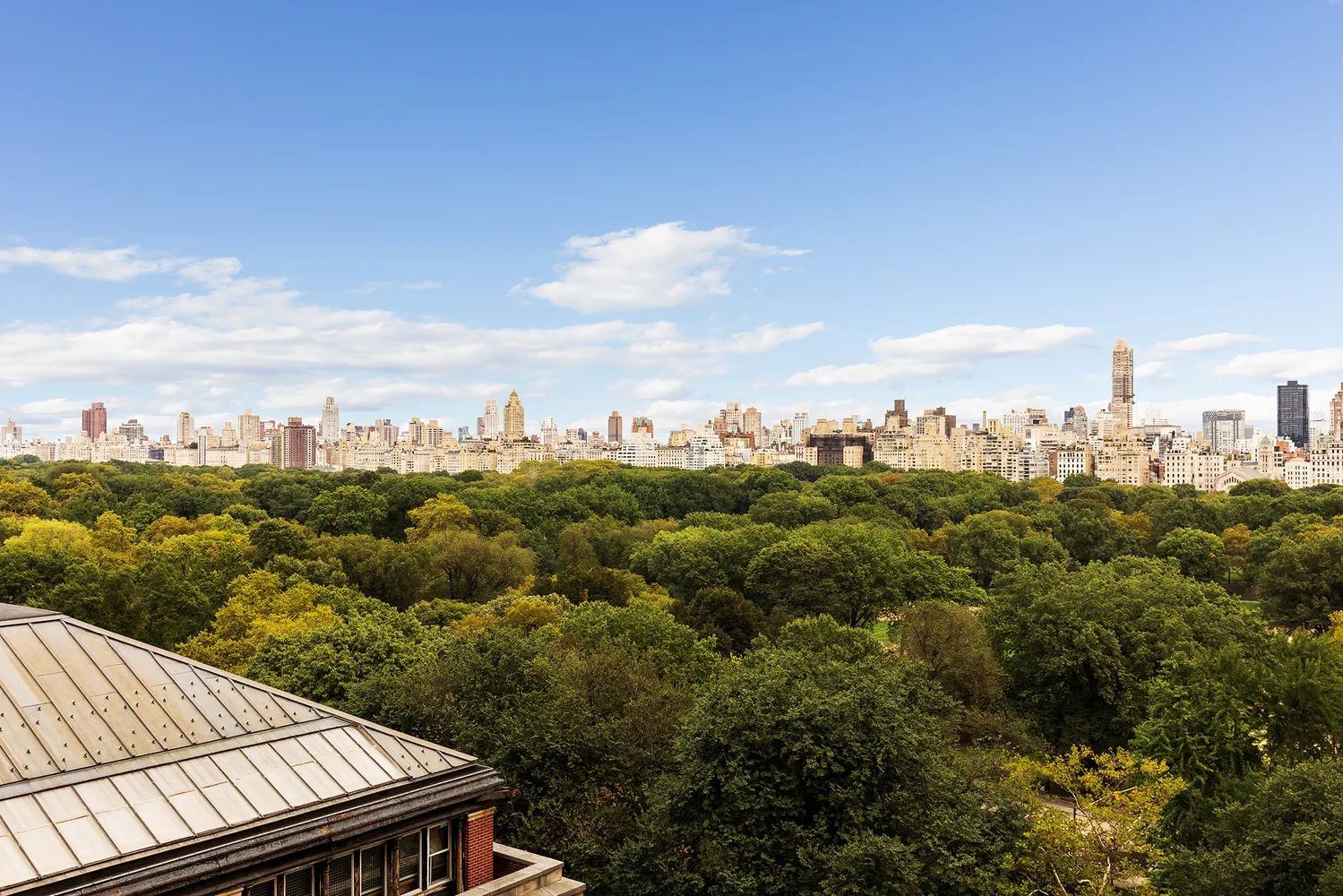 $3,475,000 | 25 Central Park West, Unit 14R | Upper West Side