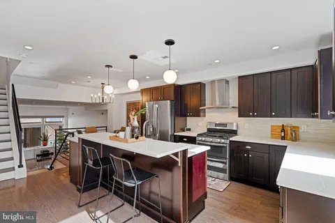 $775,000 | 418 Wallace Street, Philadelphia, PA 19123