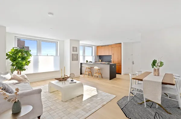 $1,195,000 | 575 4th Avenue, Unit 3F | Park Slope