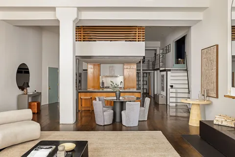 $3,095,000 | 377 West 11th Street, Unit 1D | West Village