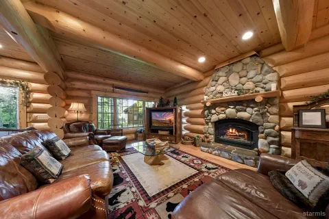 $3,290,000 | 3838 Meadow Road, South Lake Tahoe, CA 96150