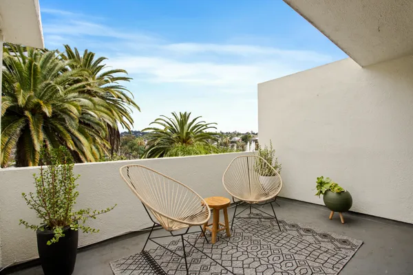 $775,000 | 1701 Clinton Street, Unit 325, Los Angeles, CA 90026