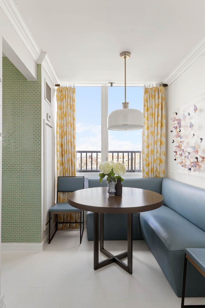 200 West End Avenue, Unit PHA Manhattan, NY 10023 - Photo 9 of 30 a living room with furniture and a window