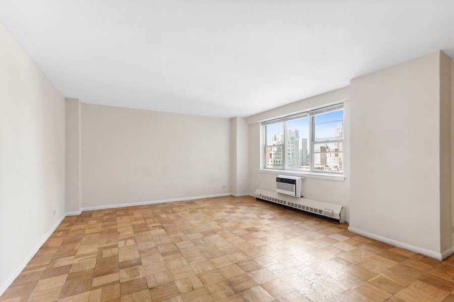 333 East 79th Street, Unit 21U Manhattan, NY 10075 - Photo 4 of 10
