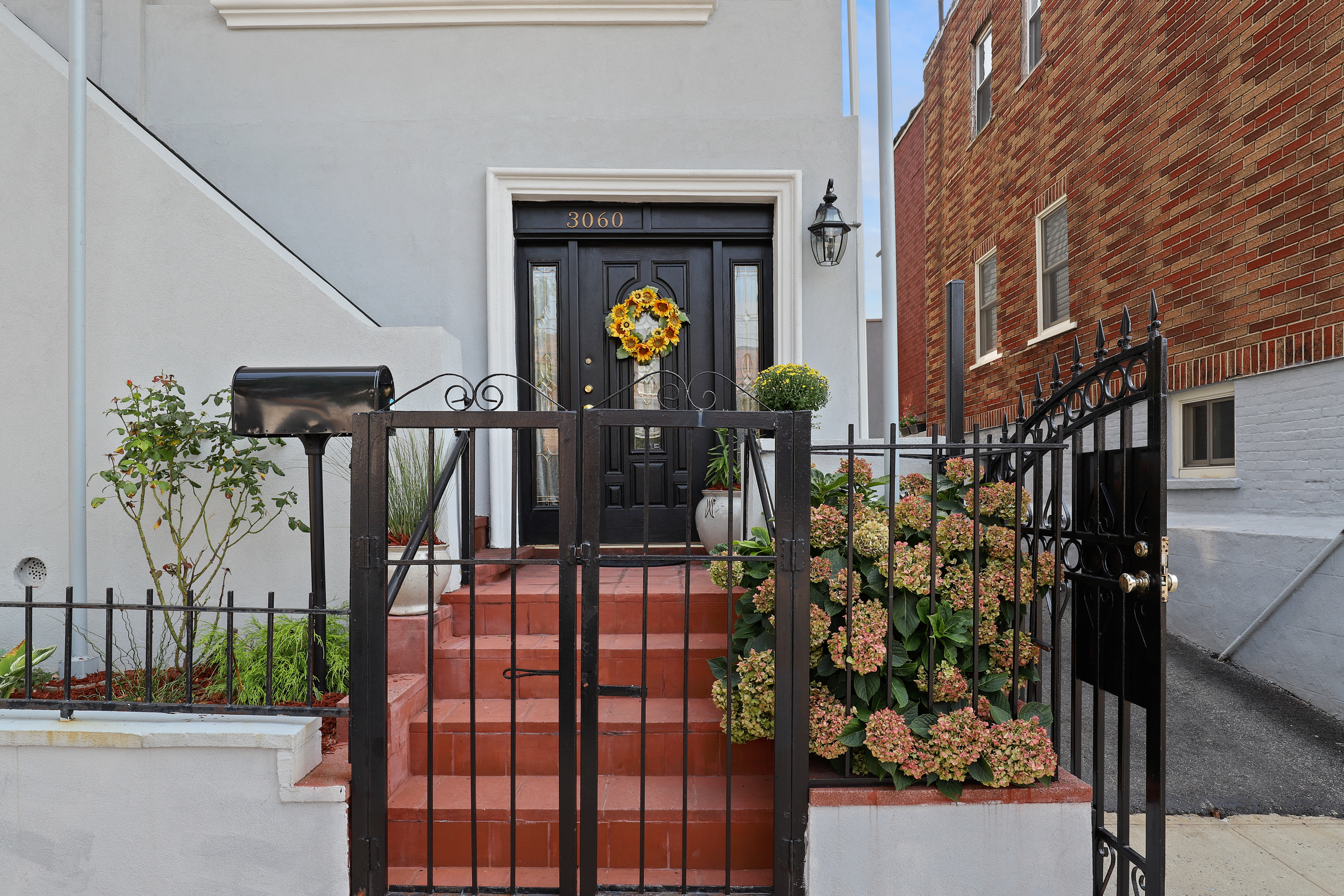 3060 Heath Avenue Bronx, NY 10463 - Photo 4 of 55