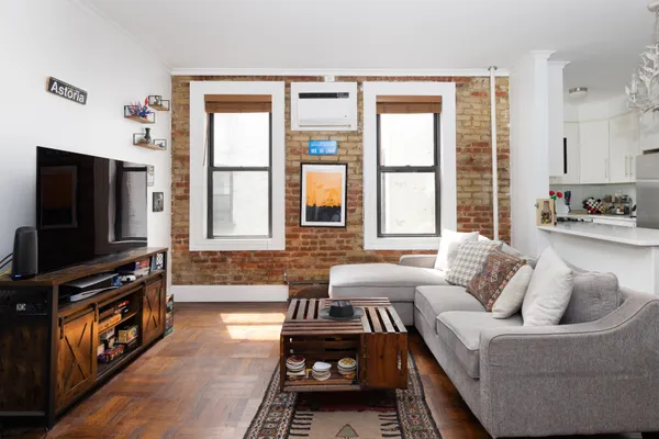 $799,000 | 24-75 38th Street, Unit 5C | Astoria