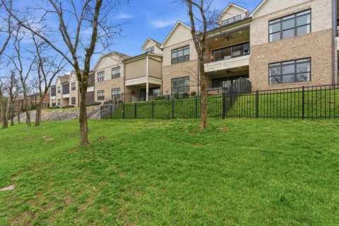 $1,290,000 | 1024 Club View Drive, Unit B301, Gallatin, TN 37066