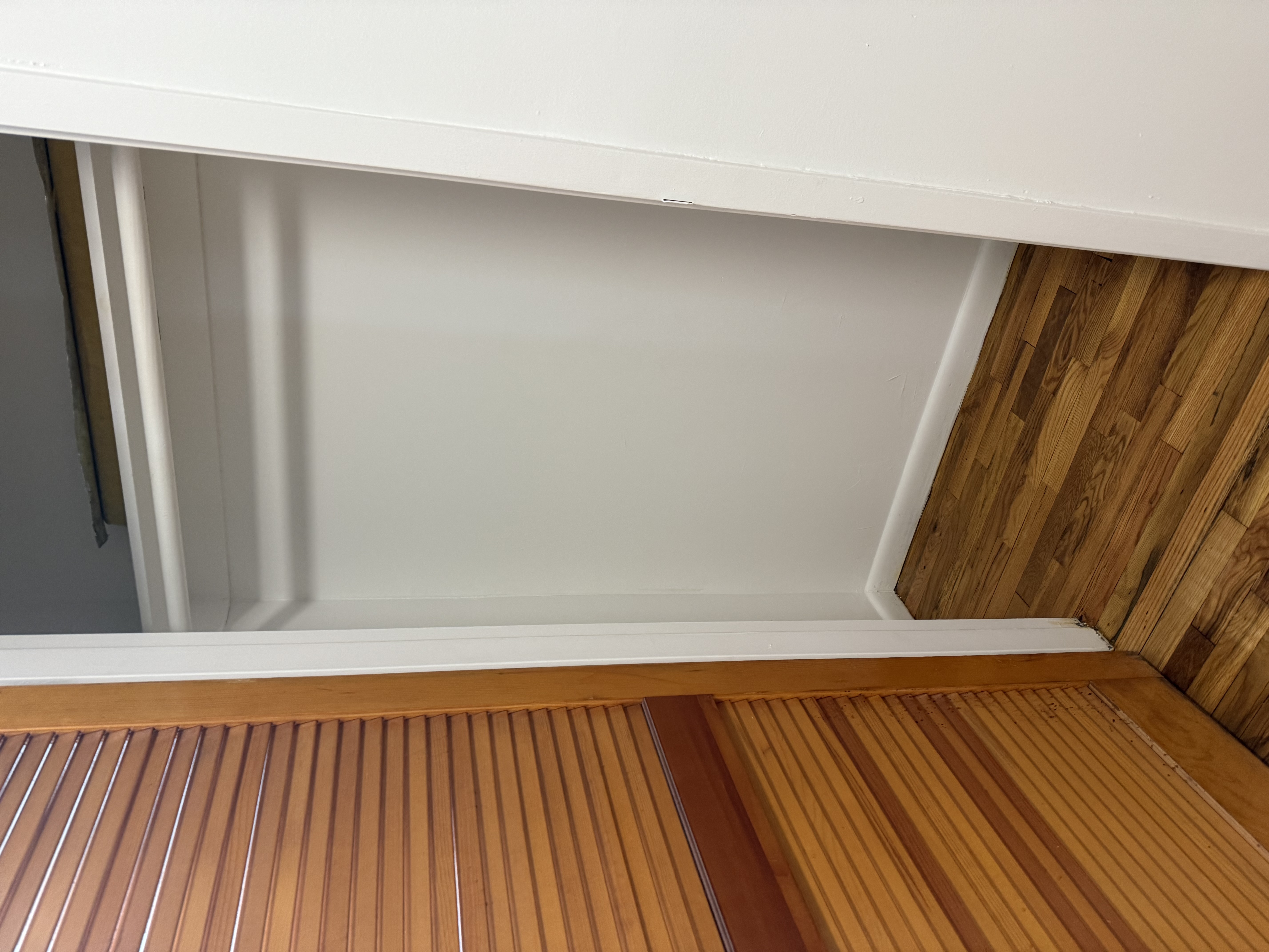 80 St Nicholas Avenue, Unit 1C Manhattan, NY 10026 - Photo 6 of 8 a view of a small space