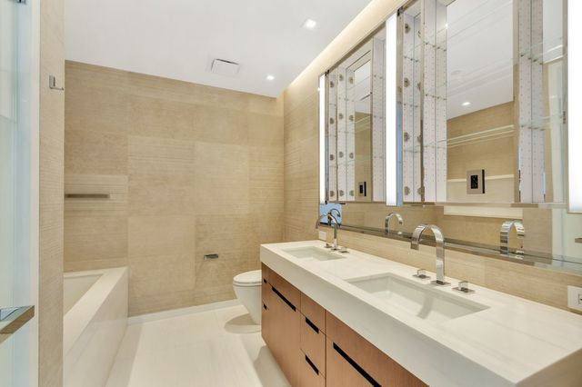 1 West End Avenue, Unit 16J Manhattan, NY 10069 - Photo 6 of 31