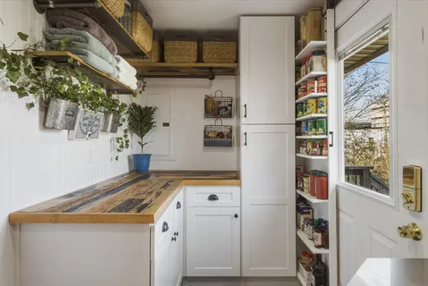 $1,250,000 | 2002 Ashwood Avenue, Nashville, TN 37212