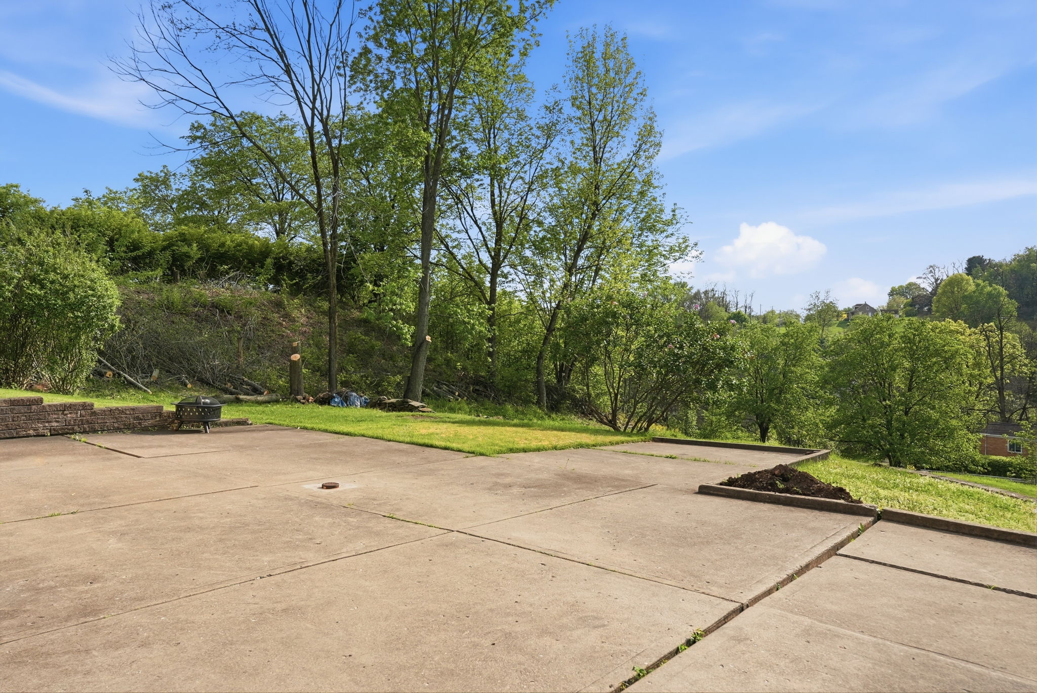 3905 Mt Troy Road Pittsburgh, PA 15212 - Photo 30 of 39