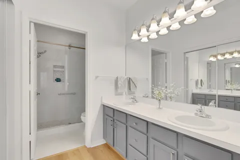 $420,500 | 680 Wiggins Lake Drive, Unit 202, Naples, FL 34110