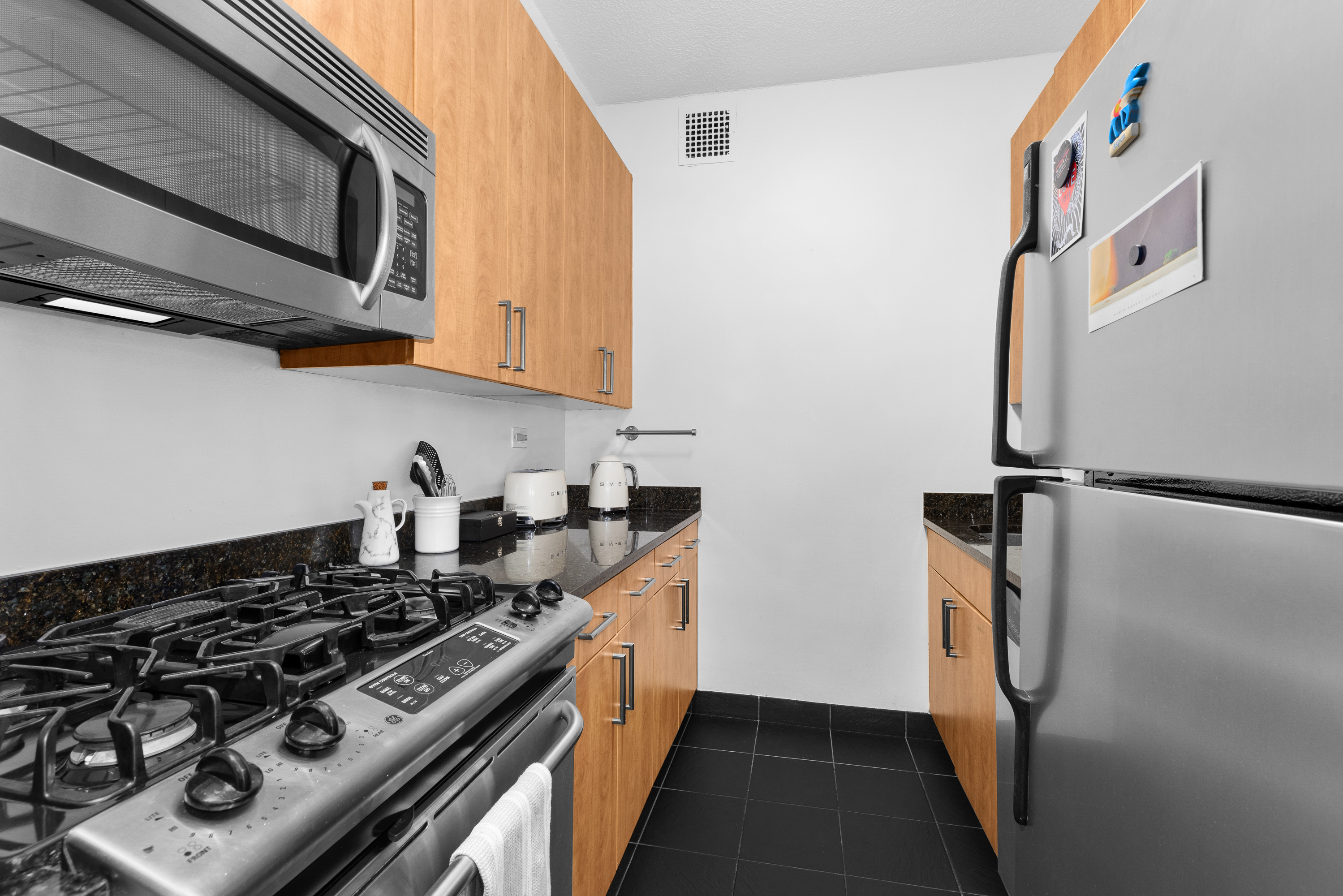 60 East 8th Street, Unit 7A New York, NY 10003 - Photo 4 of 12