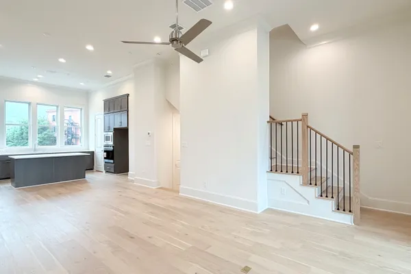 $789,900 | 2401 Canton Street, Unit 1005, Dallas, TX 75201
