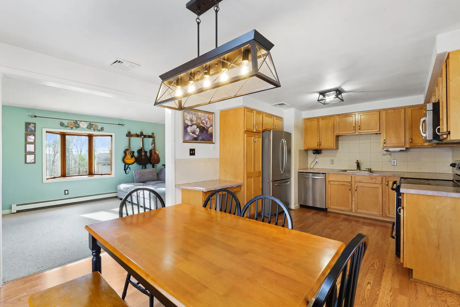 $425,000 | 4 Bantry Court, Highland Lakes, NJ 07422