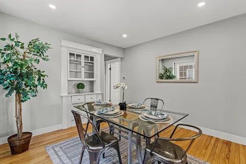$699,000 | 44-46 Woods Avenue, Unit 44, Somerville, MA 02144