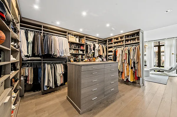 429 Kent Avenue, Unit L53 Brooklyn, NY 11249 - Photo 8 of 22