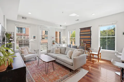 $625,000 | 1700 Euclid Street Northwest, Unit B3, Washington, DC 20009