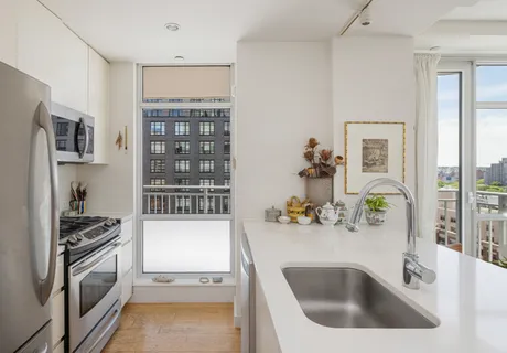 $1,065,000 | 189 Schermerhorn Street, Unit 12A | Downtown Brooklyn