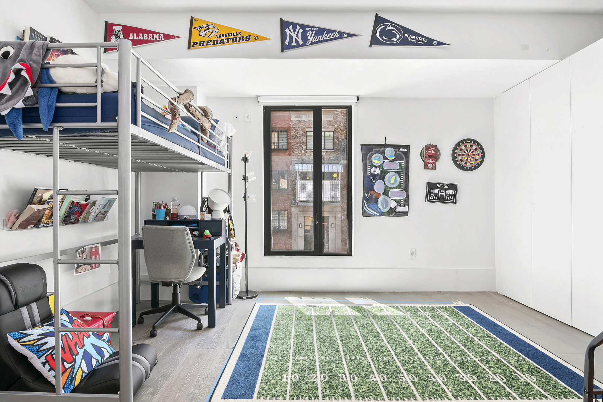 429 Kent Avenue, Unit TH1 Brooklyn, NY 11249 - Photo 10 of 23