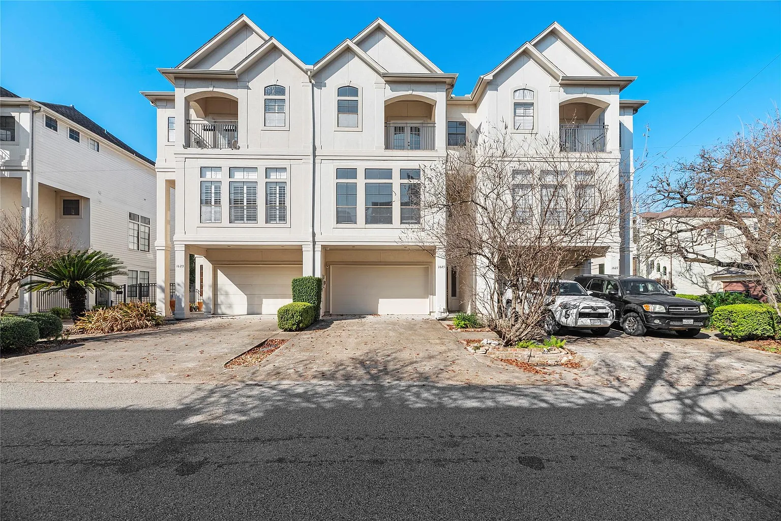 1625 McDonald Street Houston, TX 77007 - Photo 2 of 36