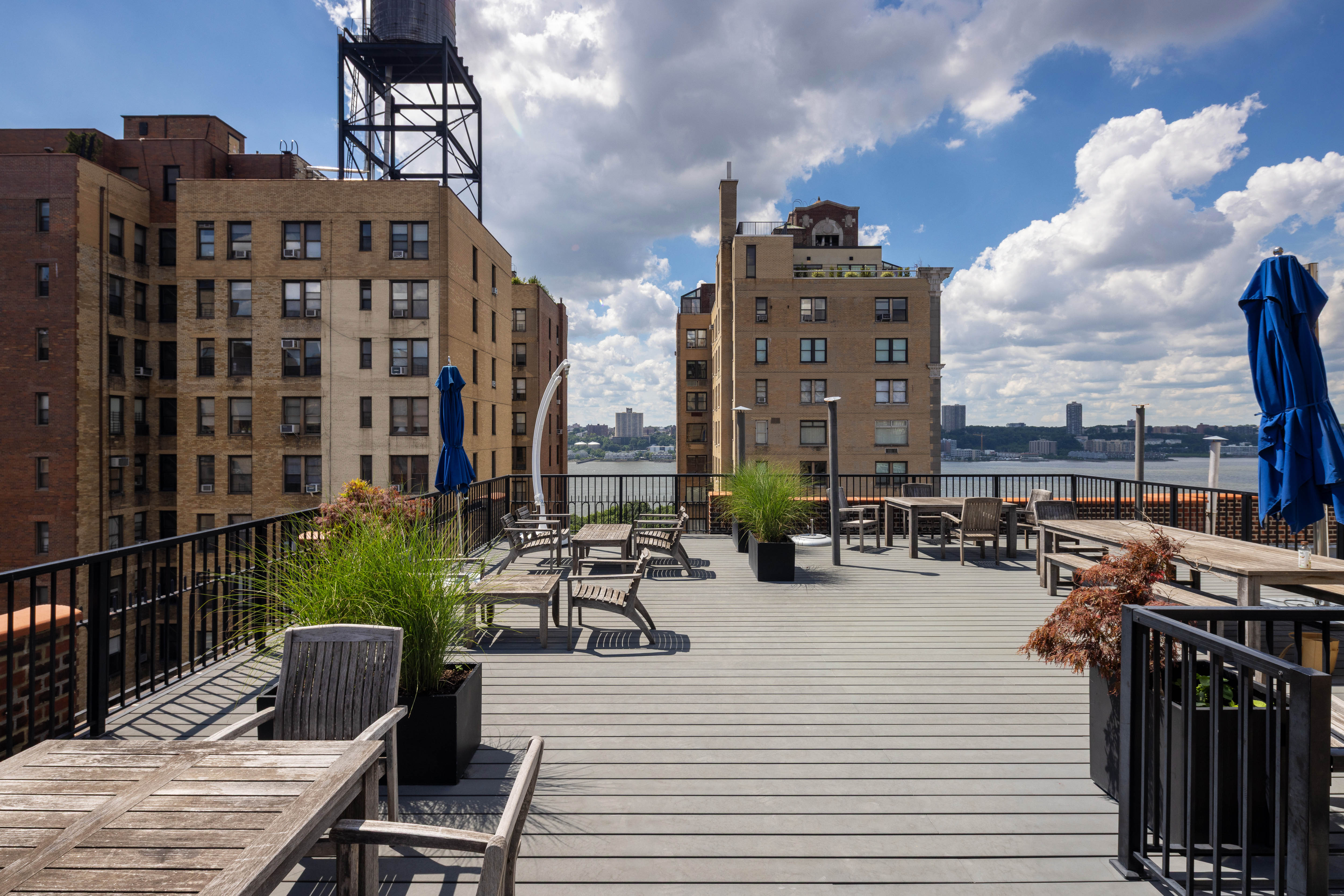 320 West 76th Street, Unit 6D Manhattan, NY 10023 - Photo 9 of 16