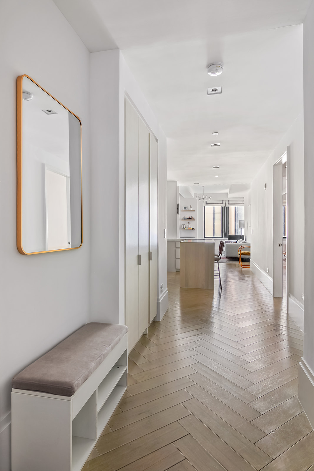 101 Wall Street, Unit 10C Manhattan, NY 10005 - Photo 3 of 15