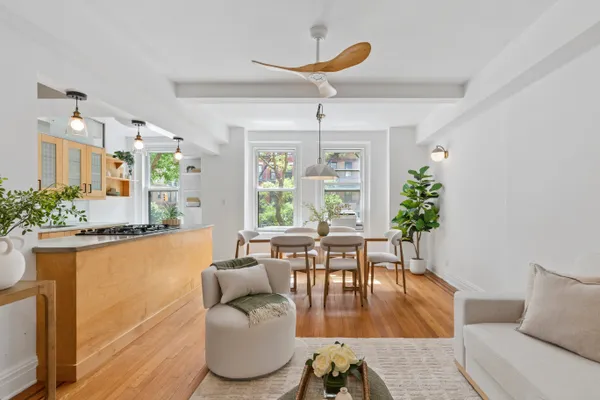 $1,050,000 | 200 West 108th Street, Unit 2A | Upper West Side