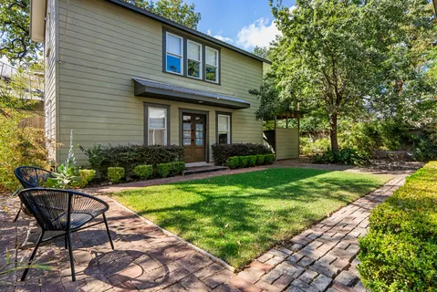 $1,150,000 | 311 East 35th Street, Unit 1 2 3, Austin, TX 78705