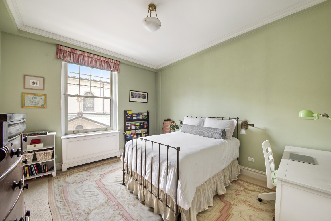 1000 Park Avenue, Unit Undisclosed Manhattan, NY 10028 - Photo 8 of 13