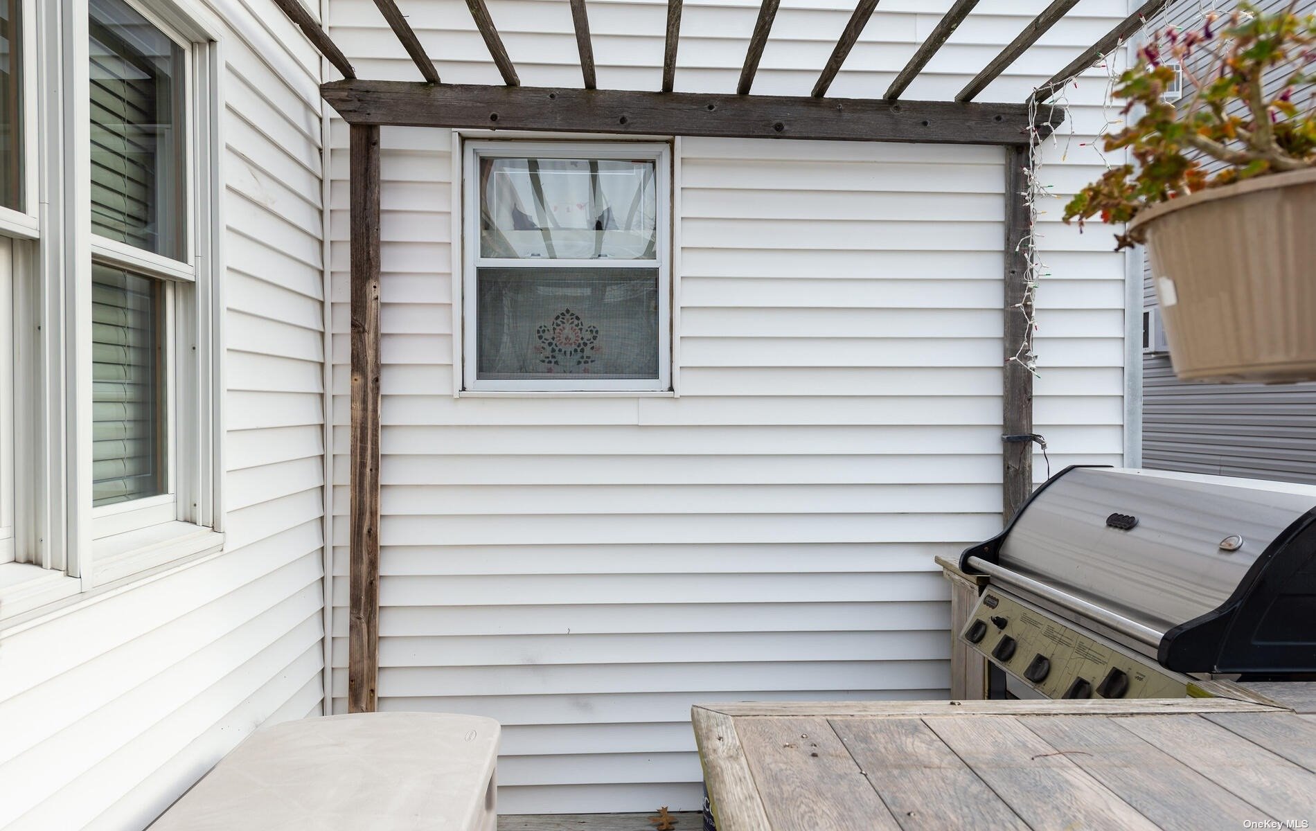 85-08 247th Street Queens, NY 11426 - Photo 26 of 30