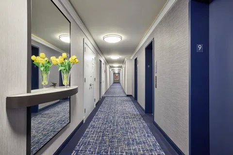 $895,000 | 140 West End Avenue, Unit 9J | Upper West Side
